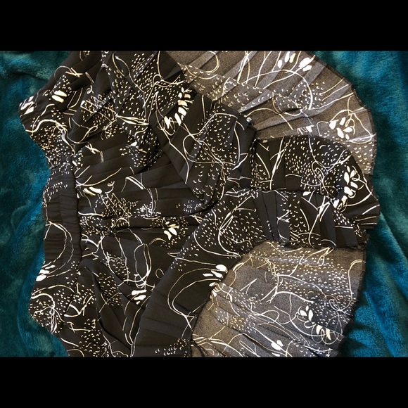 Adorable mini skort - Picture 2 of 4